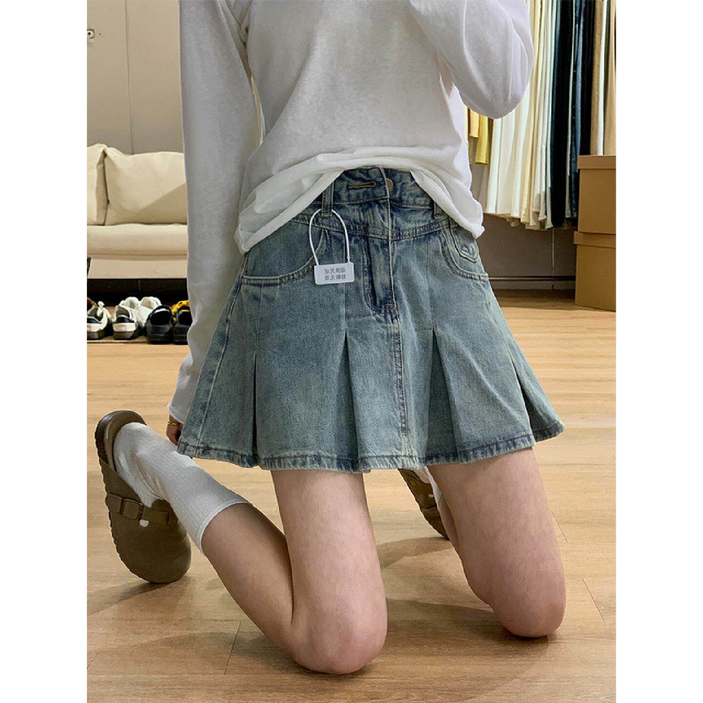 浅色百褶牛仔短裙女夏季新款大码胖mm高腰显瘦梨型身材a字半身裙