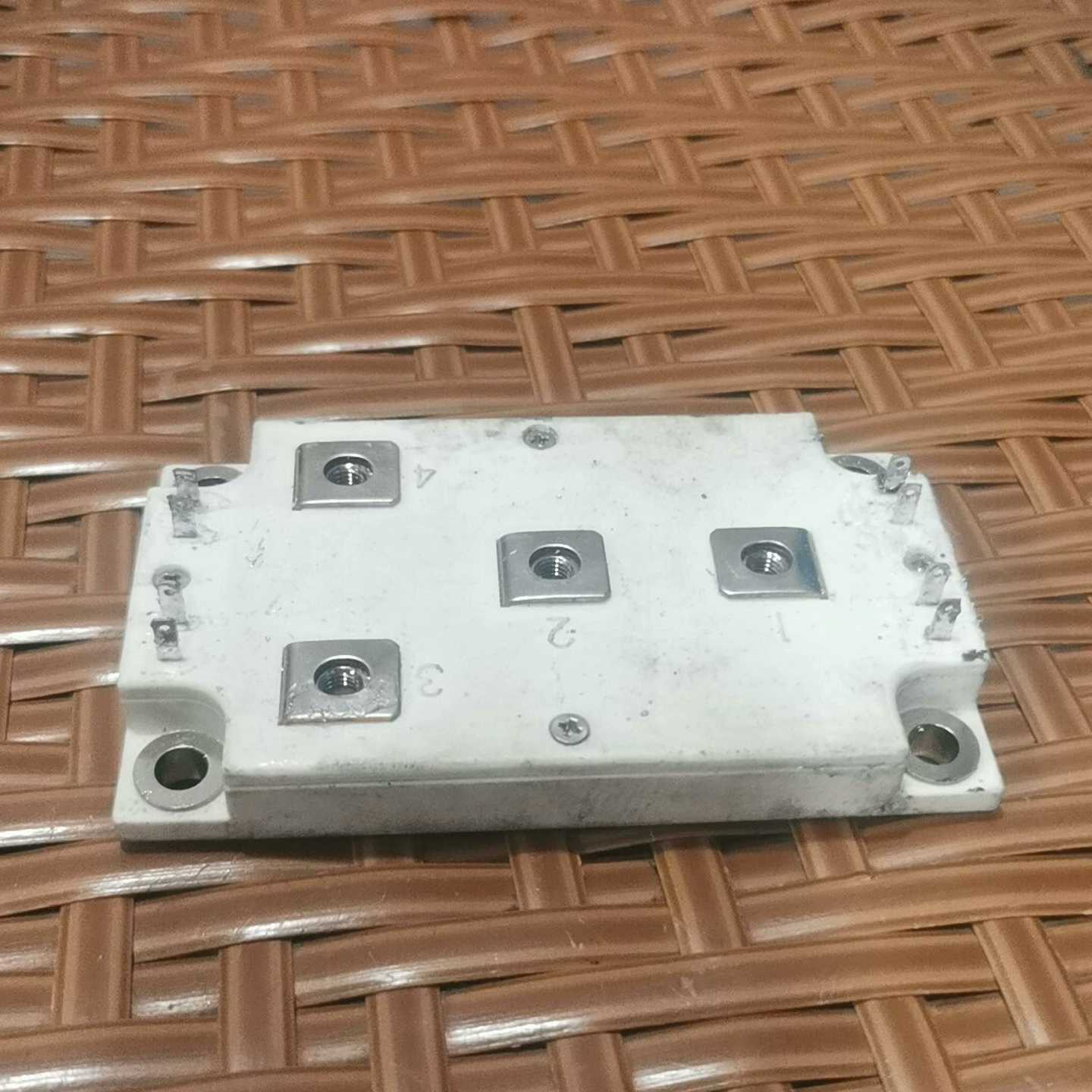 GD75HCU120B3S货模块询价