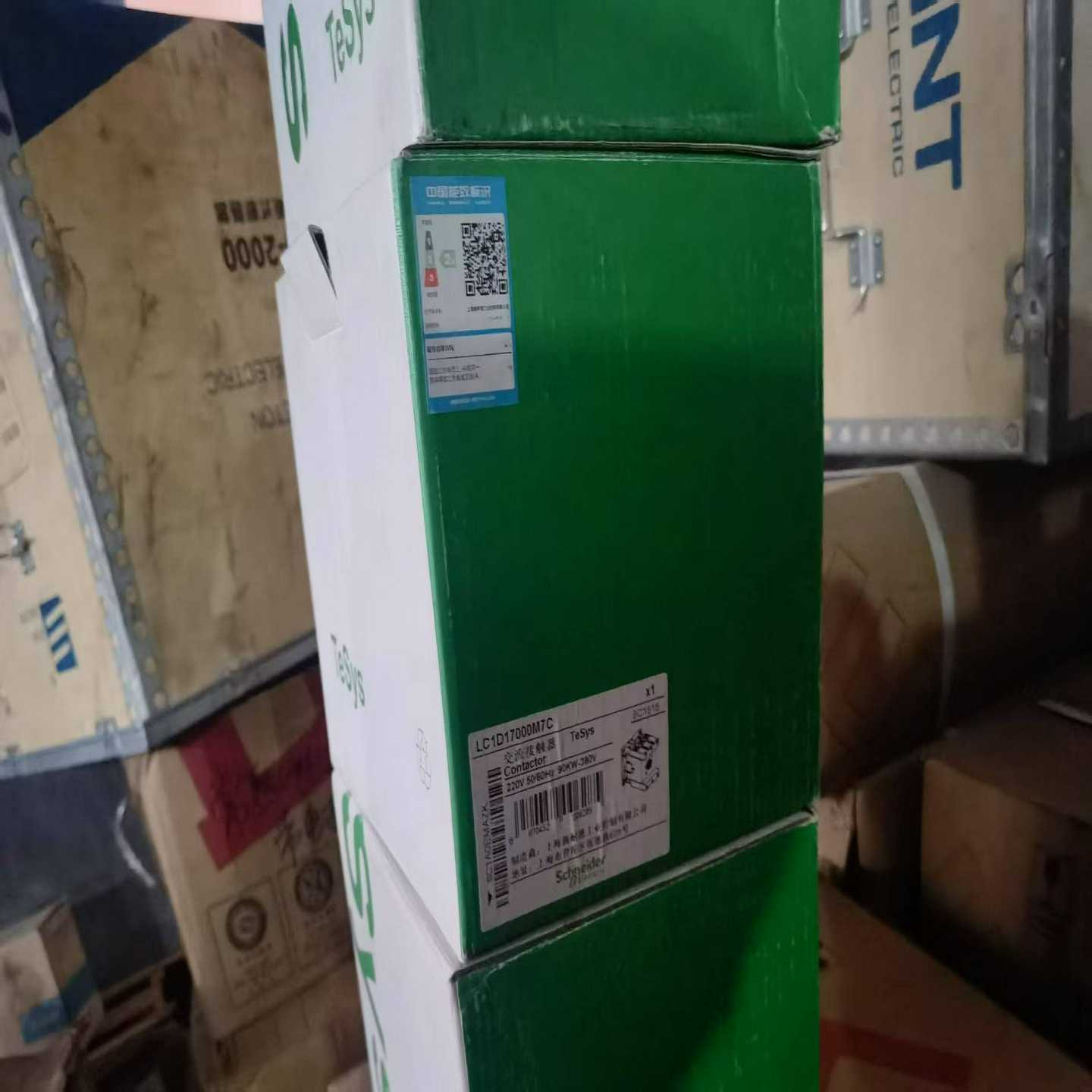 交流接触器LC1D3只，450一只，询价