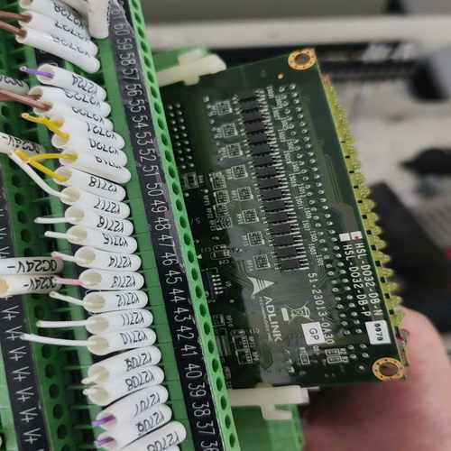 大量凌华端子板型号HSL-TB64-DIN，G1F8NB61--议价商品