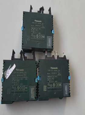 松下PLC主机AFPORC16T，三台外壳破损，功能不分好坏
