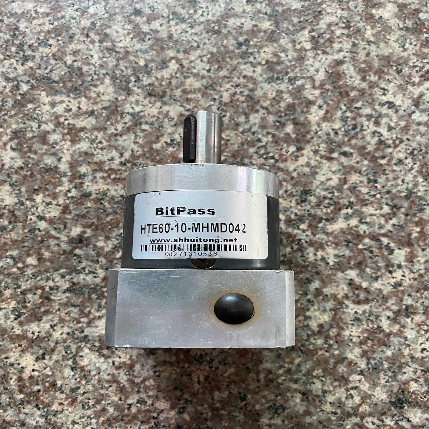 咨询-BitPass行星减速机HTE60-10-MHMD042，速