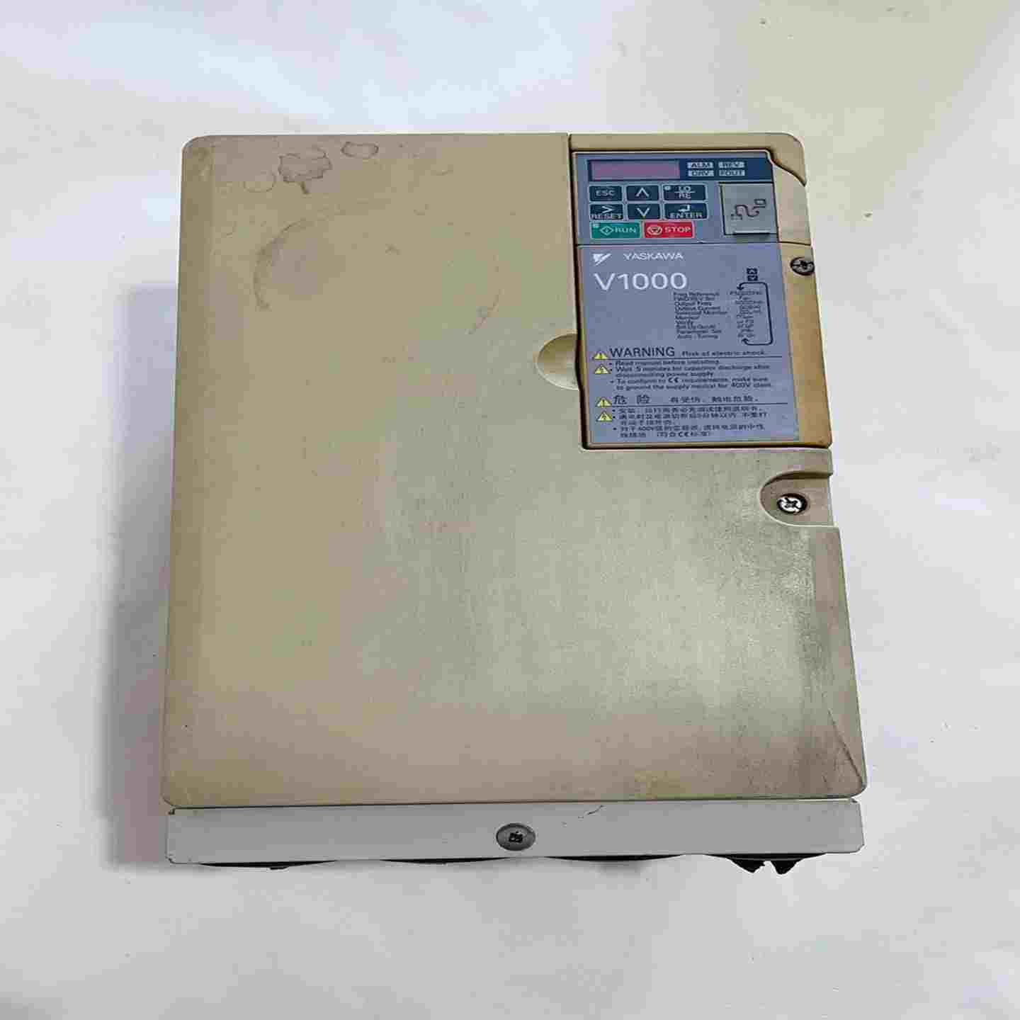 安川变频器，型号CIMR-VB4A0031FBA，实物拍图，询价