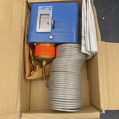 1pc X JOHNSON CONTROLS 270XTAN95008 Temperatur Kontroller