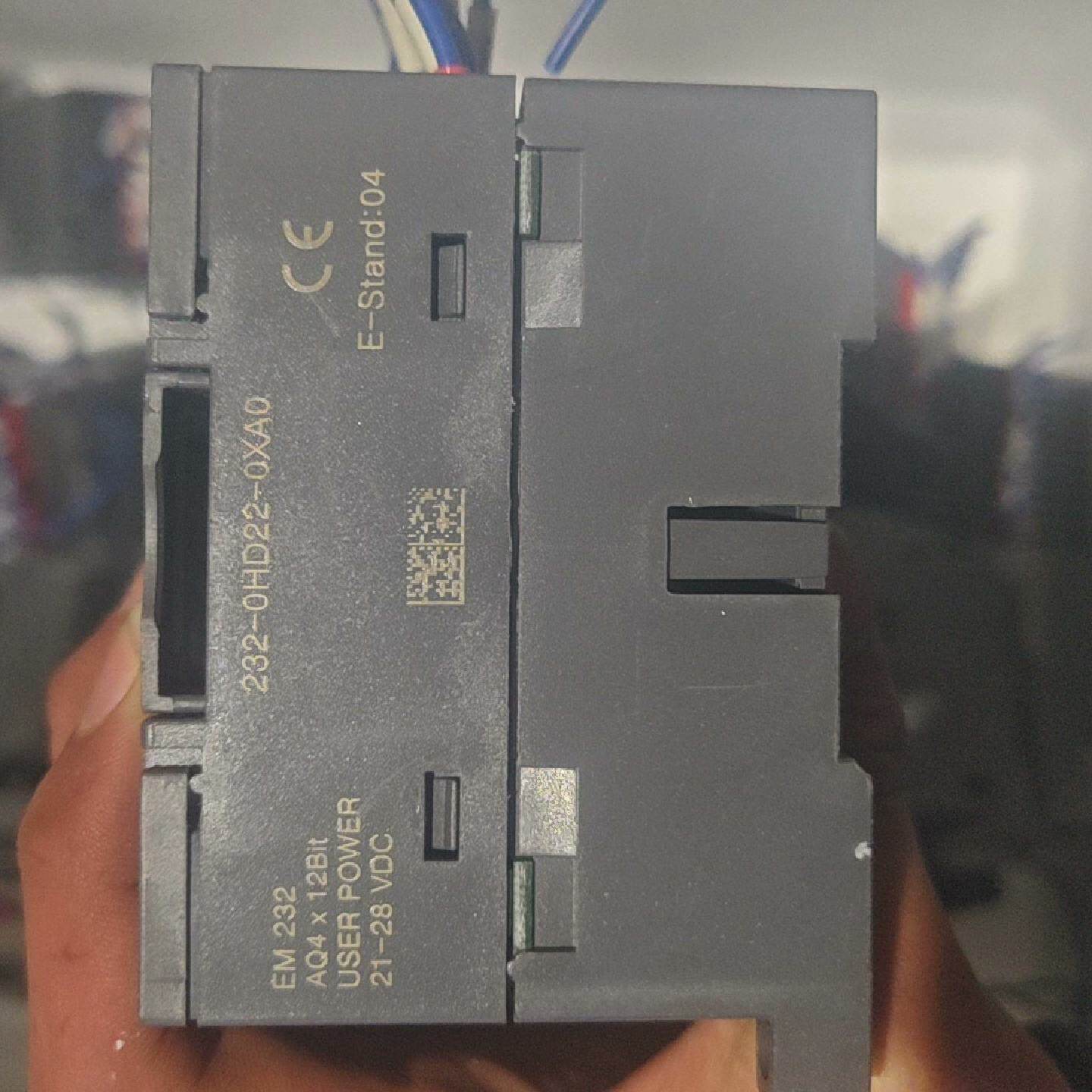 西门子PLC模块一套,包含CPU231数量13台,CPU23--议价商品
