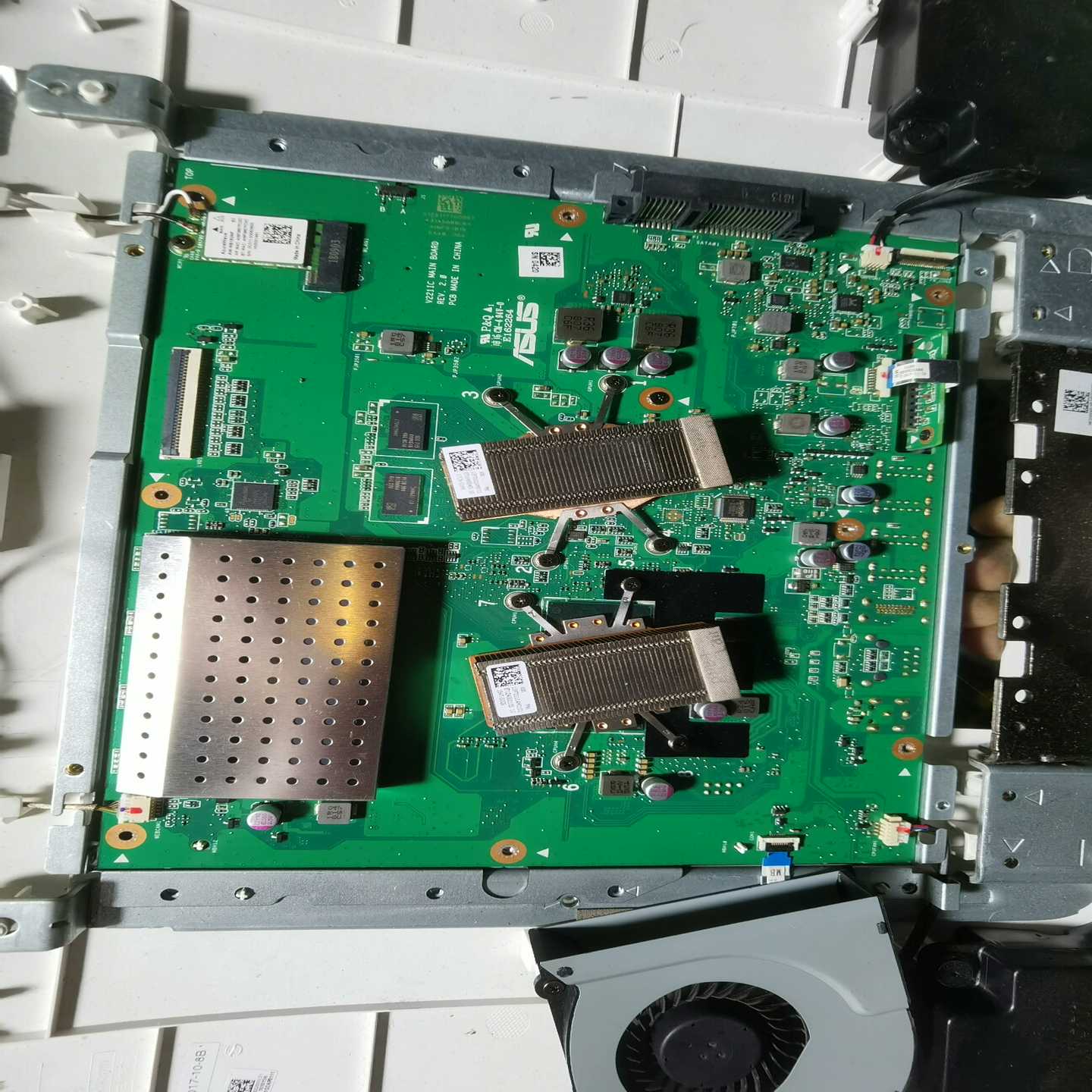 议价华硕傲世V221IC一体机X主板集成i3-7100U，独显卡，现货/维修