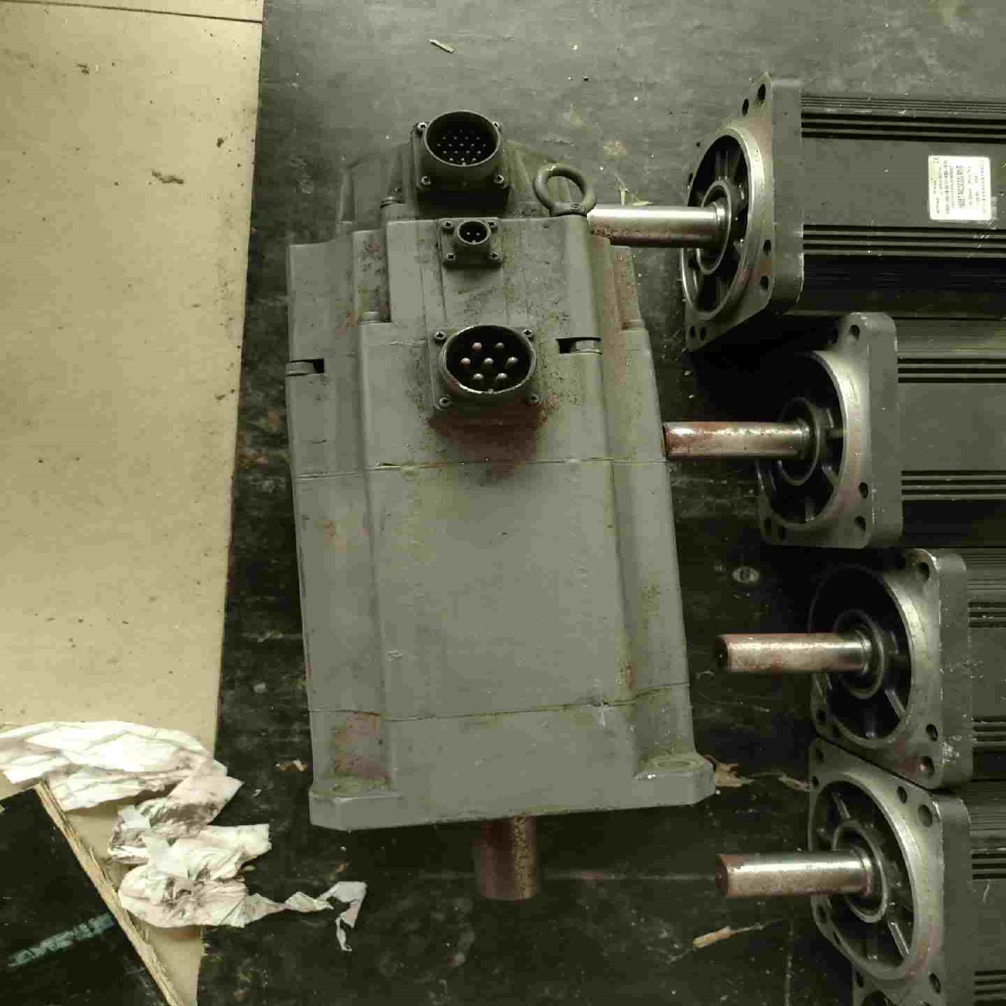 三菱3.5KW煞车伺服马达HA203NCB-S，拆机包好仅此--议价商品