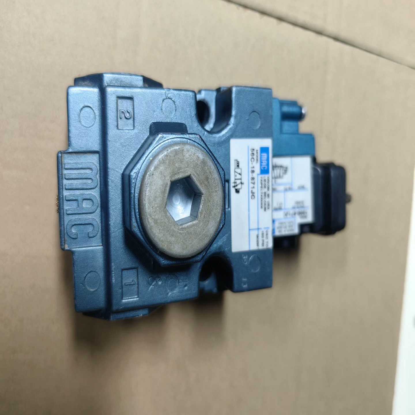 MAC电磁阀56C-18-871JC130B-8询价