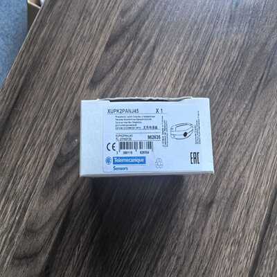 施耐德叉形传感器XUPK2PANJ45 拍前询价