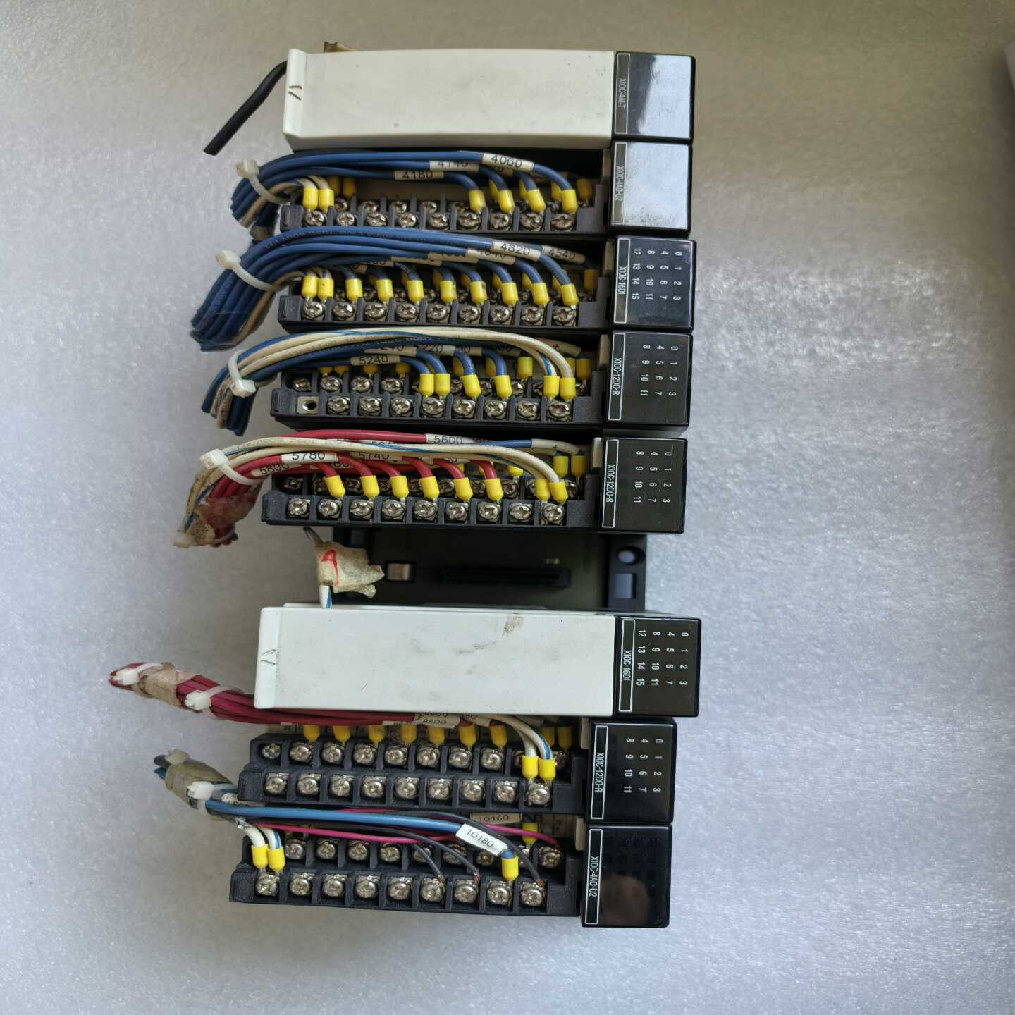 询价MOELLER模块XI0C-4A0-U2