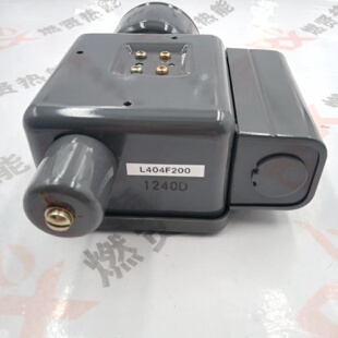 议价日本Yamataked   Azbil山武压力控制器 L404F200原装全新 现