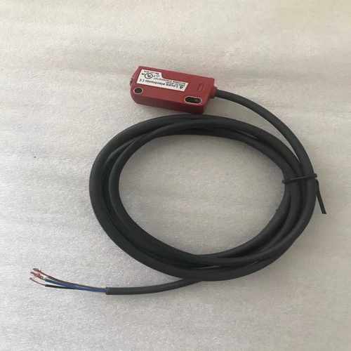 LeuzePRK3C.A3/4P光电传感器镜反射，功能正询价