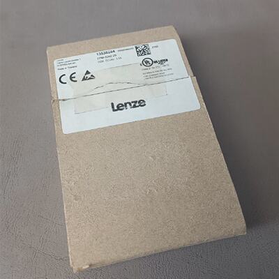 Lenze 13536264 EPMS302.2B New Original Packaging Seal Open