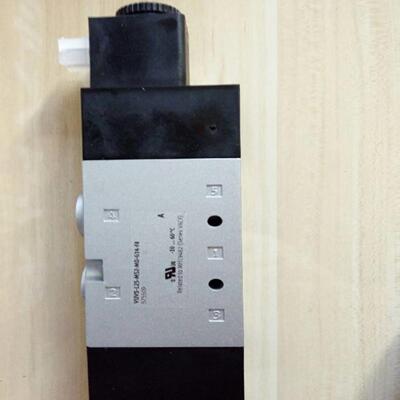 配件费斯托FESTO电磁阀VUVS-L25-M52-MD-G14-F8-1C1 575511大议价