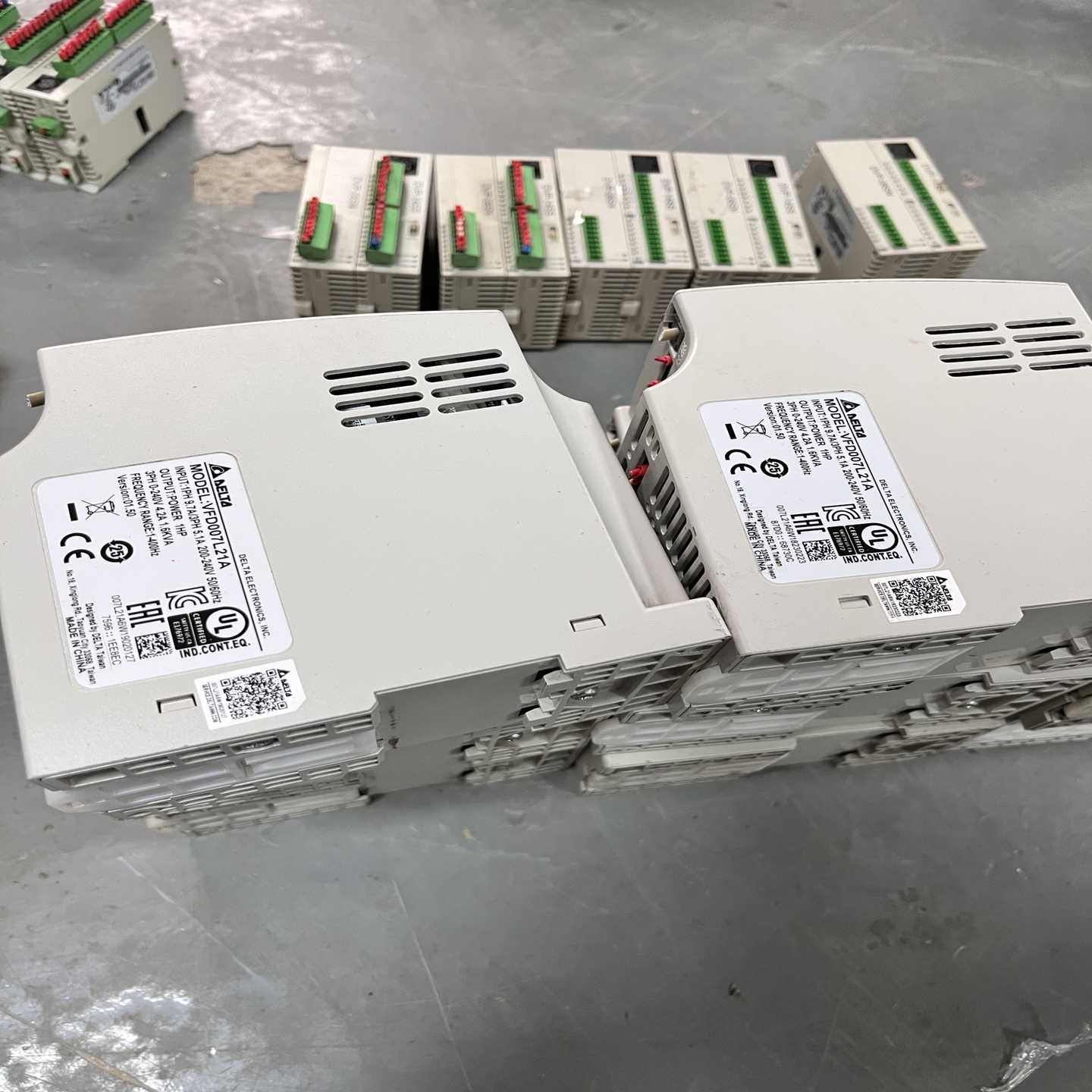 【议价】台达750W变频器VFD007L21A,成色如图,功能测试适用