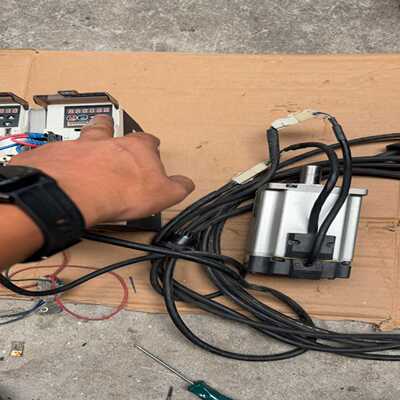 松下A5伺服电机750W型号MHMD082G1U--议价商品