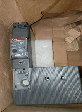 ABB RC222漏电保护器，型号G1664F10A，3P三--议价商品