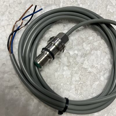 迅PEPPERLFUCHSNBB0.810GM35E2Y123154接近开关现货议价