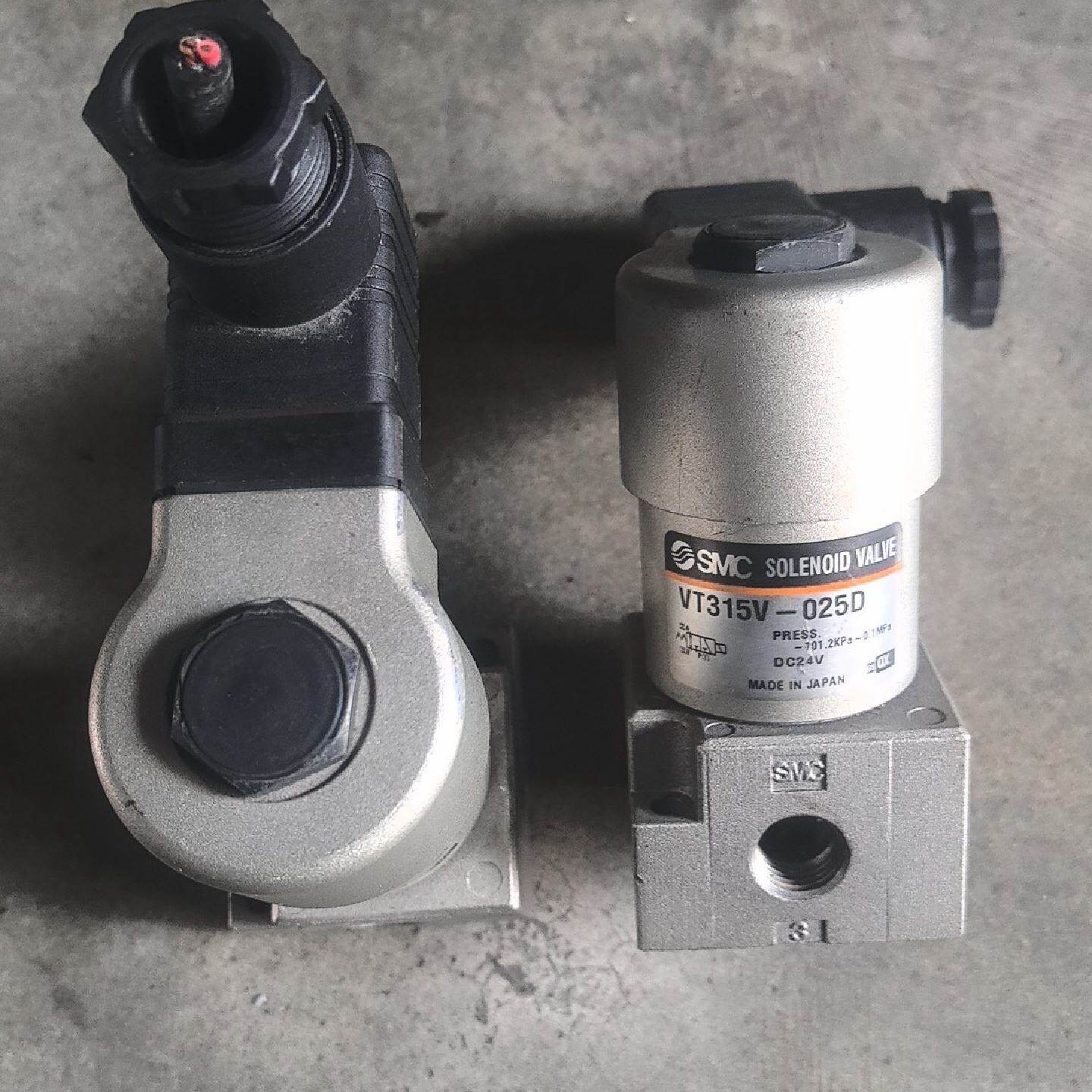 SMC电磁阀VT315V-025D，日本原装，成色以图为准，--议价商品