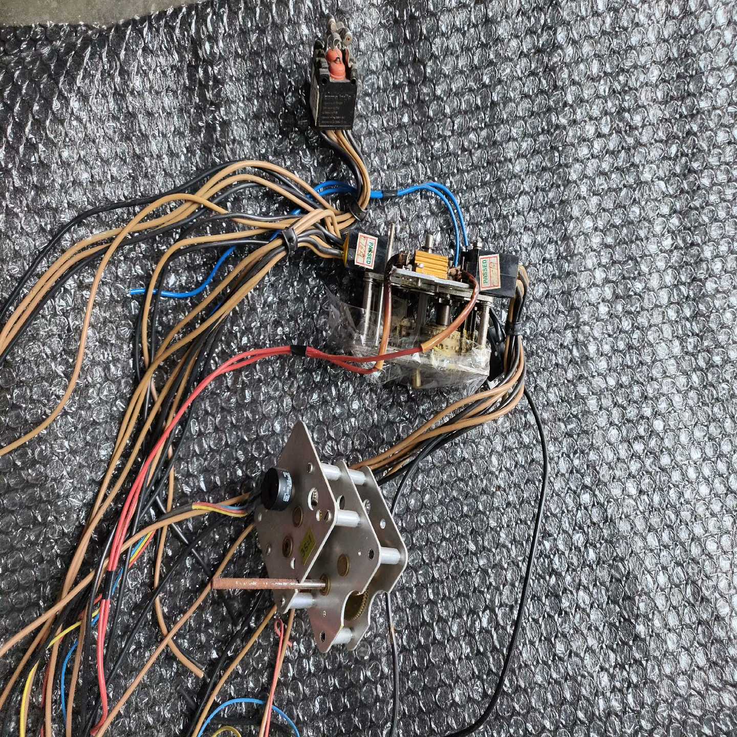 奥玛执行器计数器，成色如图，询价