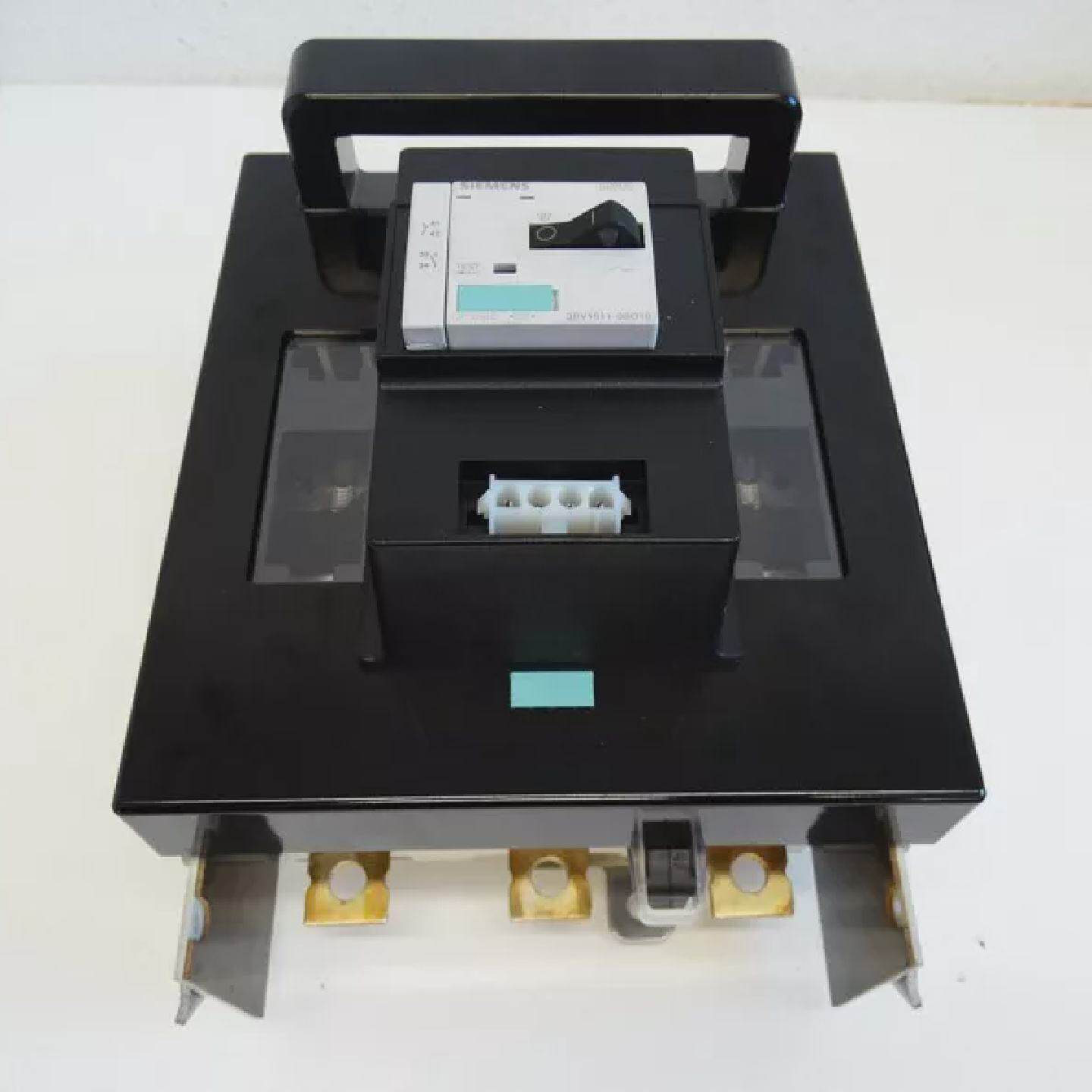 Siemens 3NP52600E... 690V AC 250V DC Sicherungslasttrennscha