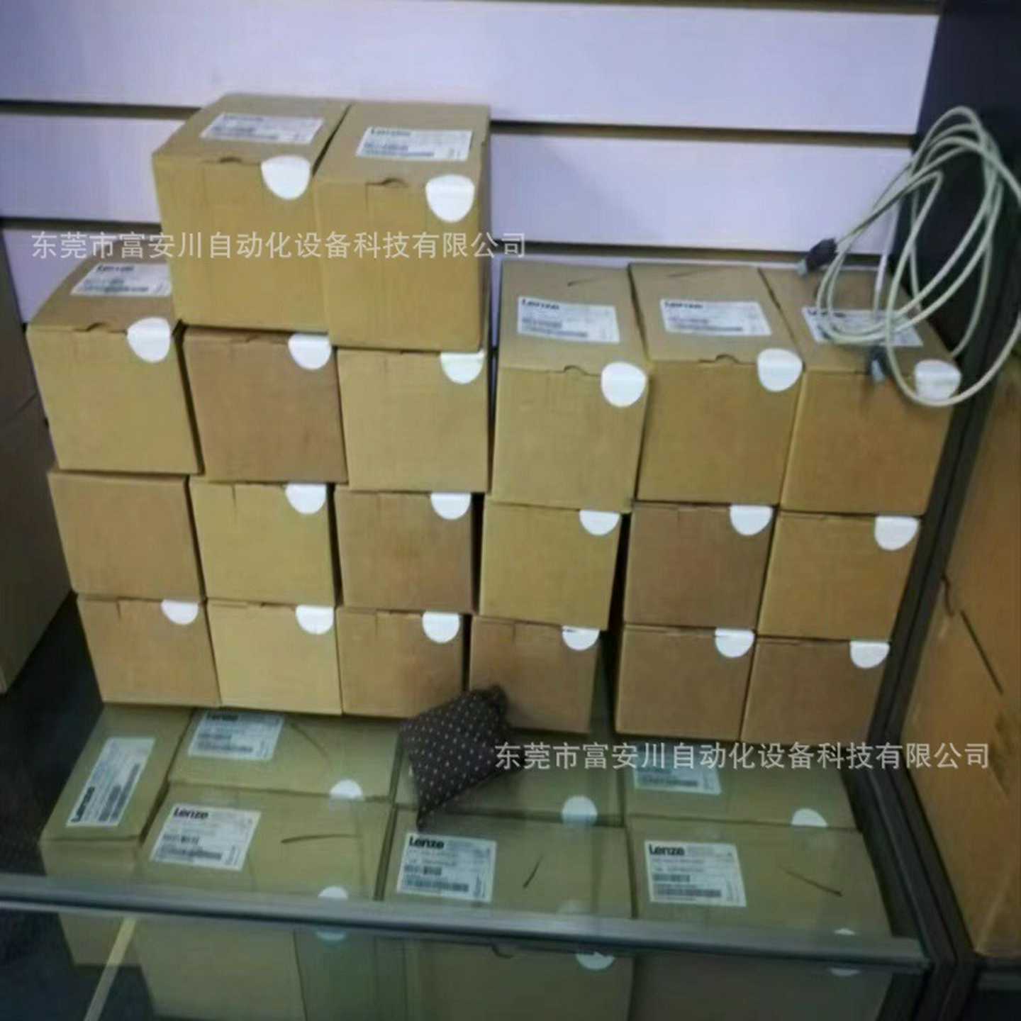 yE82EV453K4B变频器LENZE/伦茨全新原装库存现货议价出售