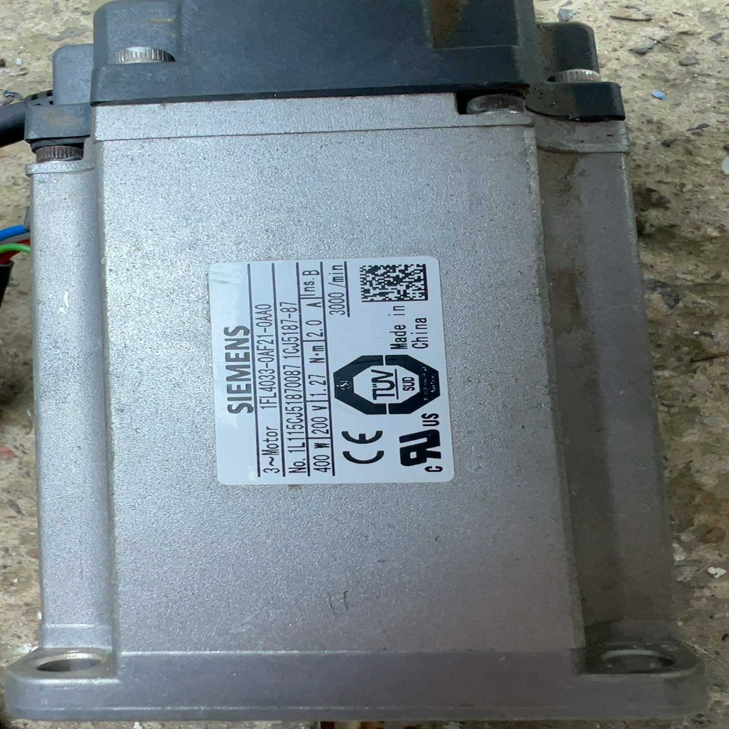 西门子伺服马达，型号1FL4033-0AF21-0AA0，4--议价商品