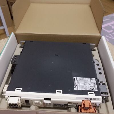 议价施耐德LXM32伺服驱动LXM32MU45M2全新正品质保一年