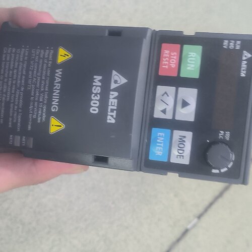 寻《台达变频器VFD2A8MS21ANSAA100套