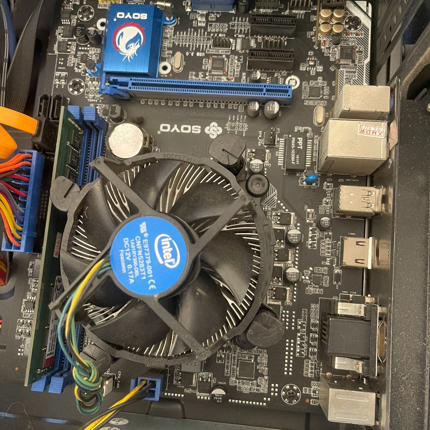 【询价】梅捷H110主板  G3900处理器 - 实物图