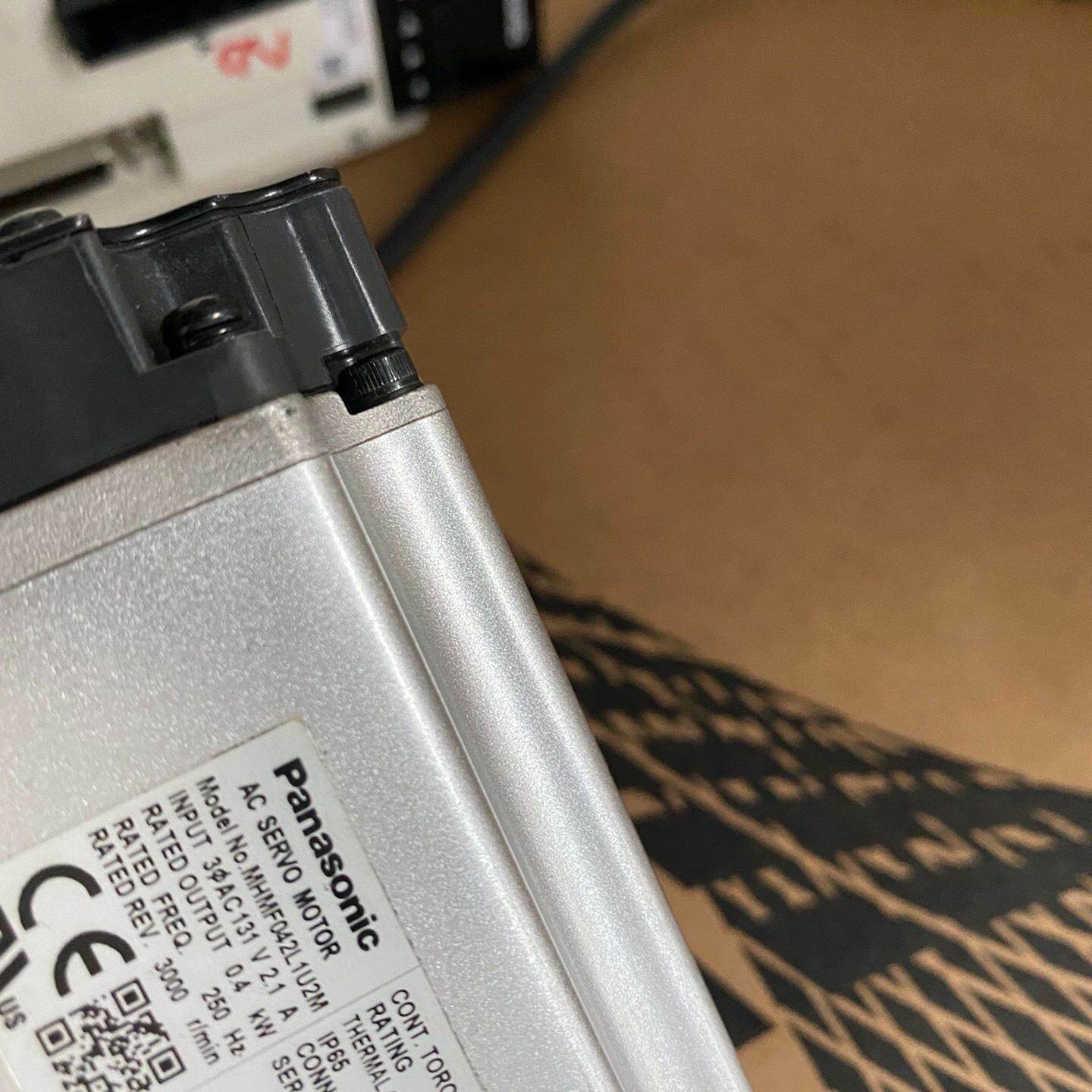 MBLN25SE，MHMF042L1U2M松下400w驱动电--议价商品