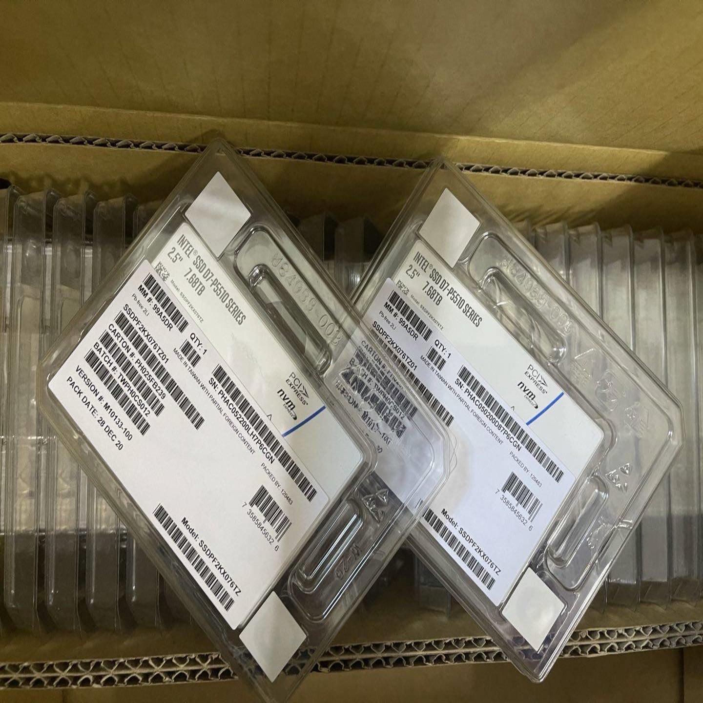 配件盒装Intel SSD D7-P5510 768TB  U2 SSDPCI E40议价