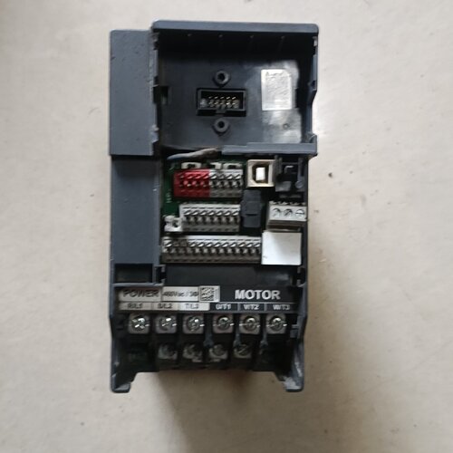 【询价】VFD9A0MS43ANSAA台达变频器，实物图，无适用
