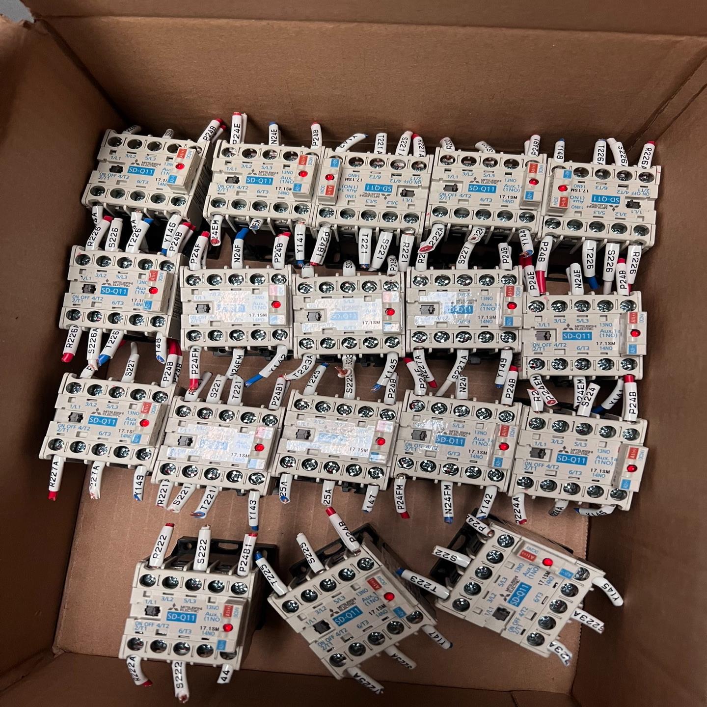 日本三菱直流接触器SD-Q11DC24V--议价商品