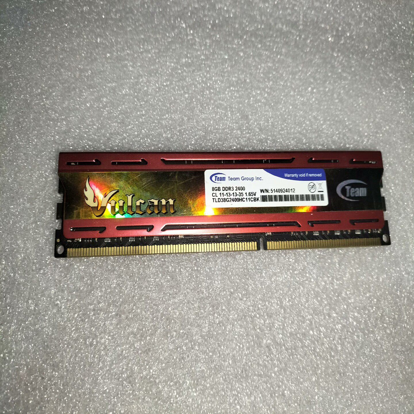 议价十铨台式机内存8GB-DDR3-2400 功能正常成色不议价