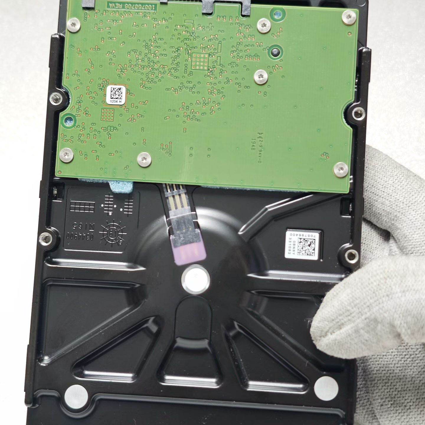 HP惠普4TB 7.2K SATA企业级硬盘--议价商品