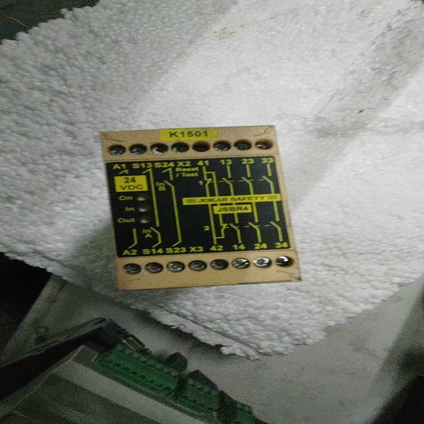 佳可保瑞典佳可保JSBR424VDC安全继电器(亚飞商行）