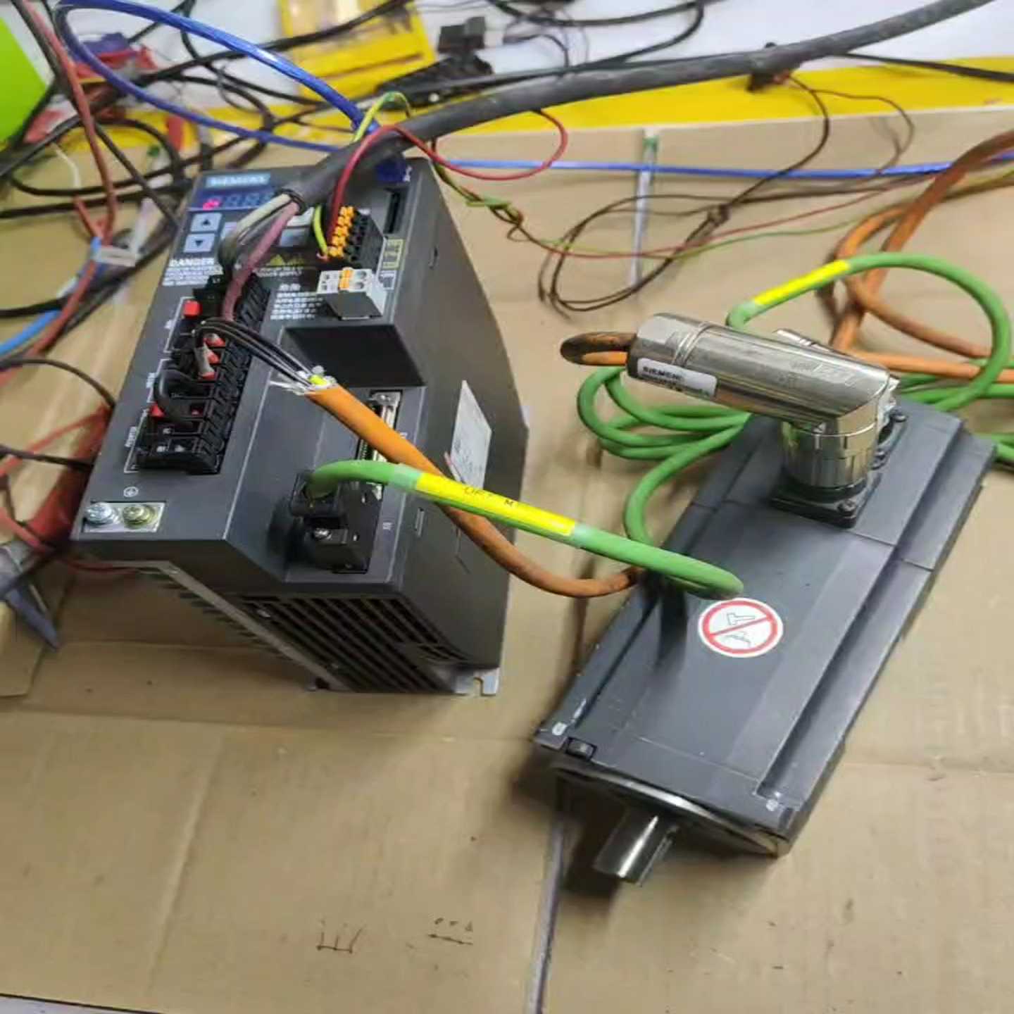 询价EM2316ES7CPU6ES7231-7PB2