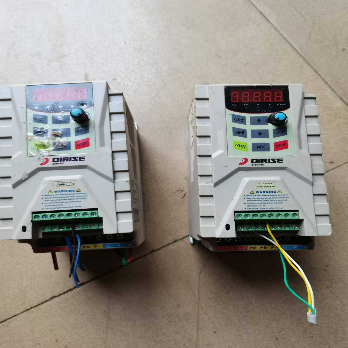 【包邮】德瑞斯变频器DRS ES10-2S-0R7G-AS,-询价客服