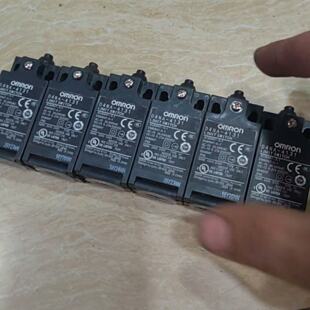 开关D4NA41316个打包出需要直接拍不刀 请询价