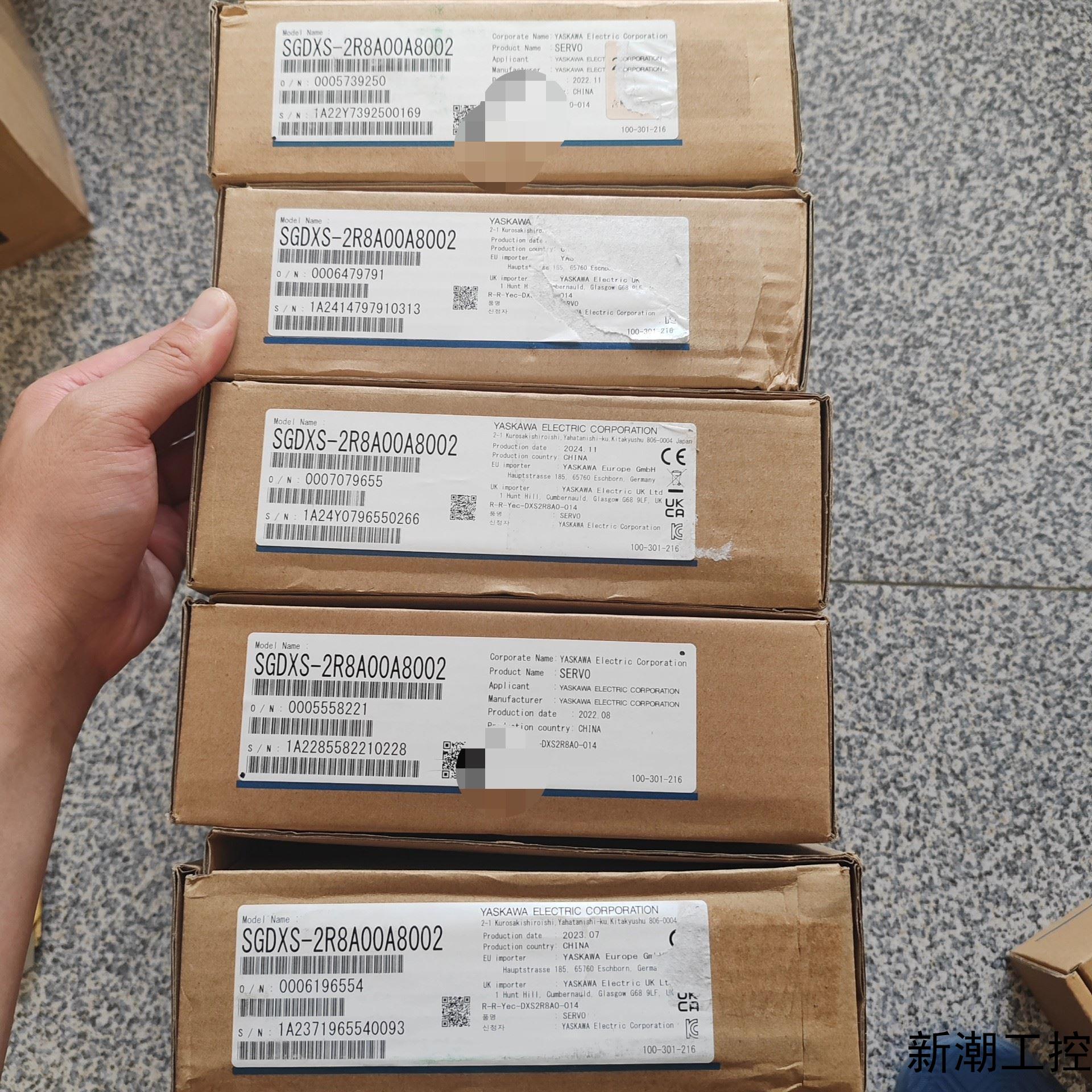 #控制器安川驱动器SGDXS-2R8A00A8002  全新议价商品