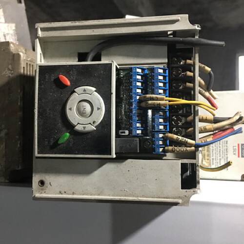 询》拆机LGLS变频器SV022iG5A42.2KW380V测试OK