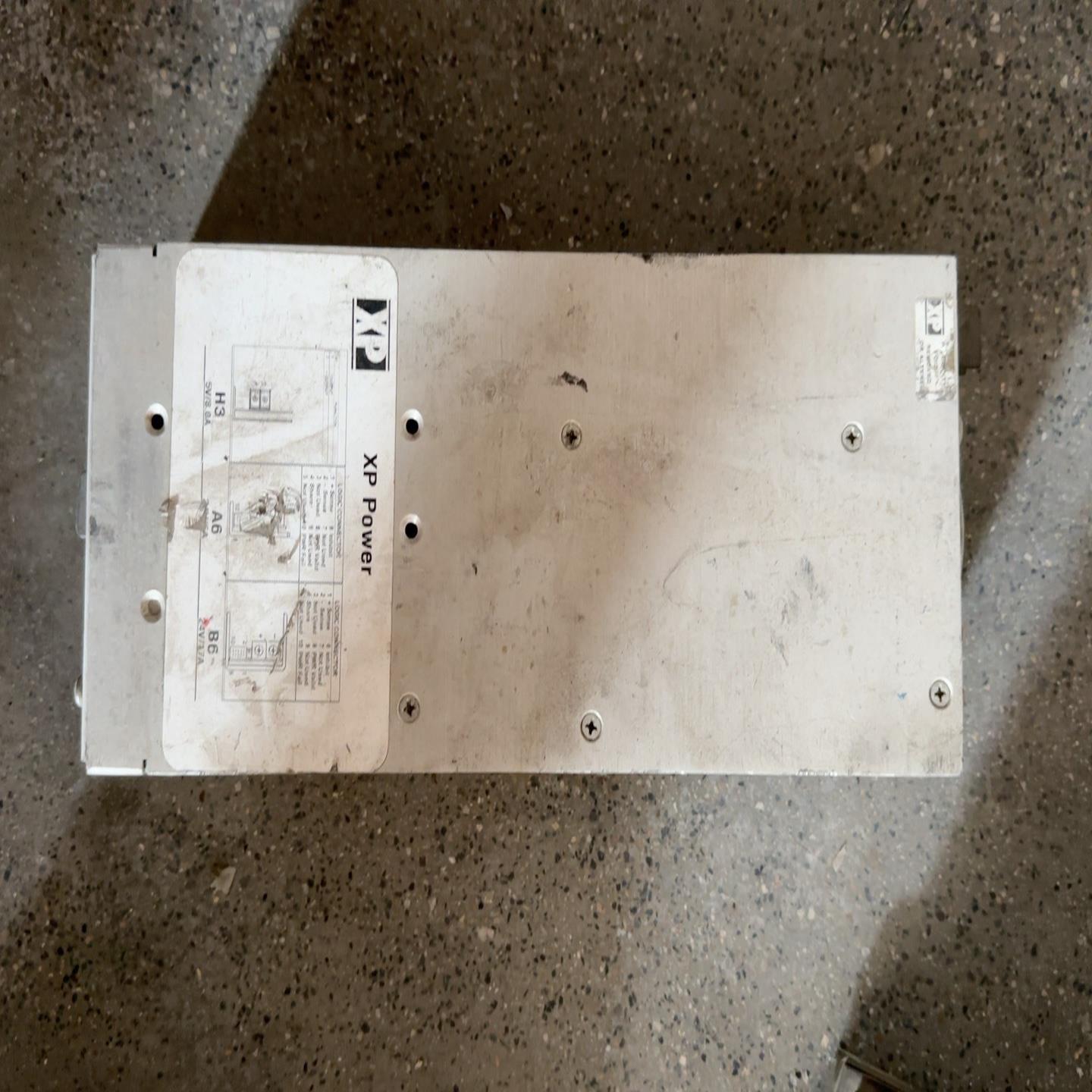 【议价】电源模块XPPower80631082成色如图感兴