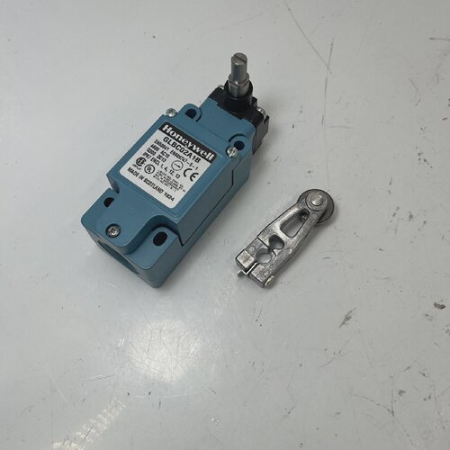 Honeywell GLBC02A1B LEVER LIMIT SWITCH NEW IN BOX