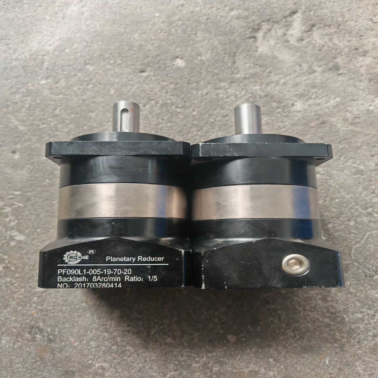 询价ROCHE行星减速机PF090L1-005-19-70-20