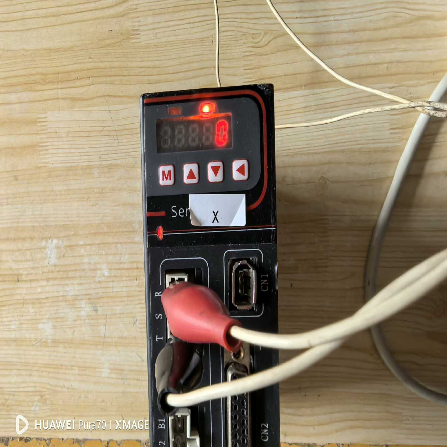 议价宇辉驱动器HS106P-R75M1U0.75KJW通电现货/维修