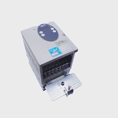 SCHNEIDER ELECTRIC LXM05A LXM05AD14N401 Servoverstrker 14KW