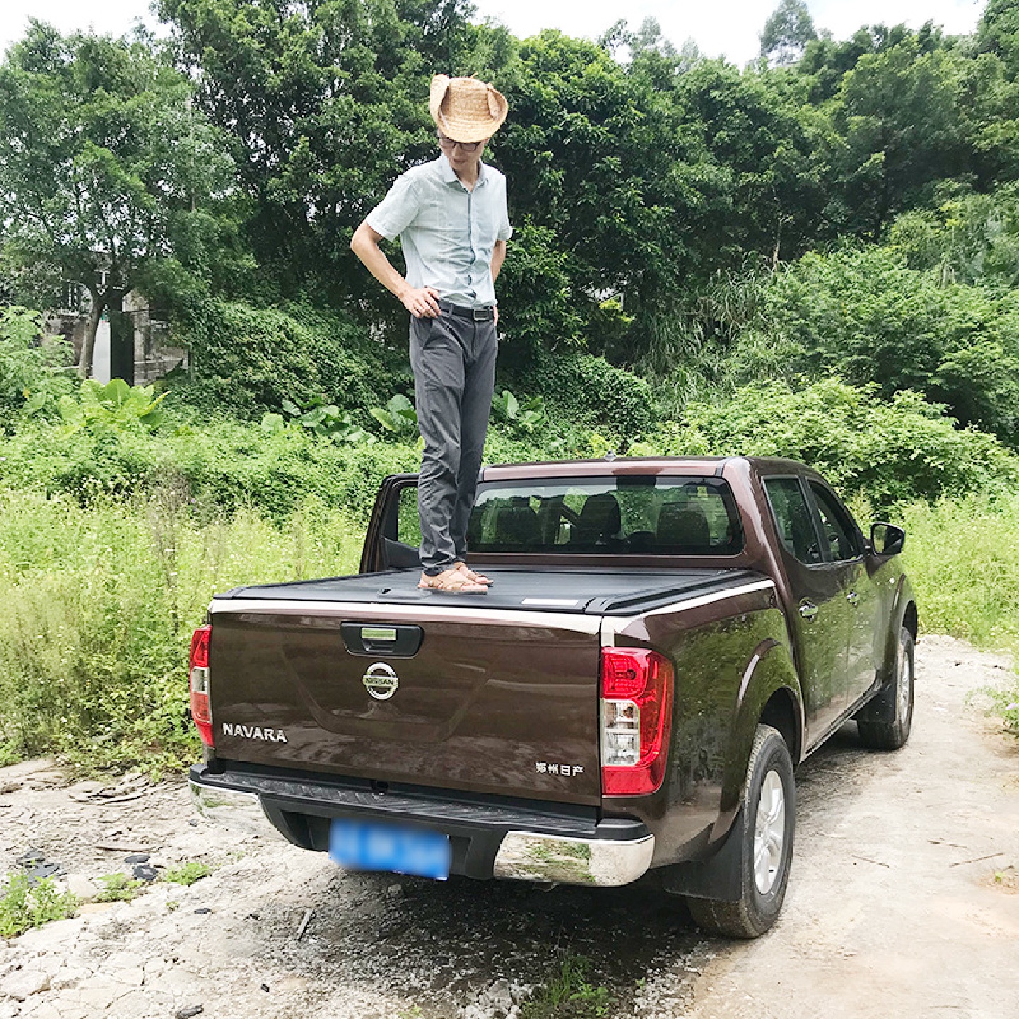 手动卷帘不锈钢机箱侧盖汽车配件长城炮NAVARA纳瓦拉皮卡改装