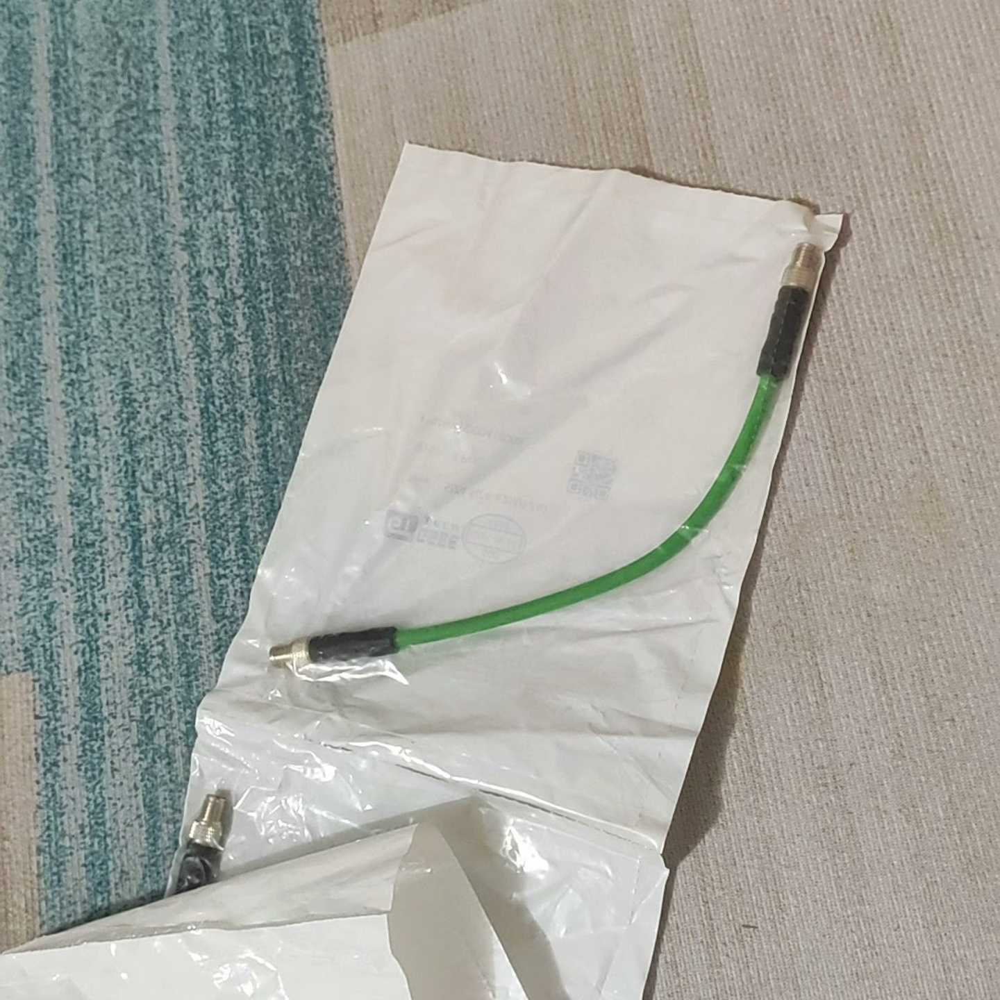 询价吉诺SIZ4SIZ4-0.2M/F230联系有4根