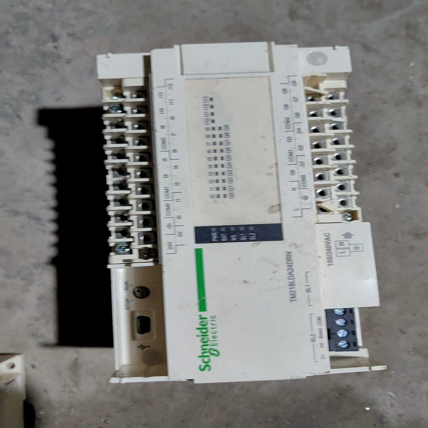 （议价）PlcTM218DA24DRN有3个，
